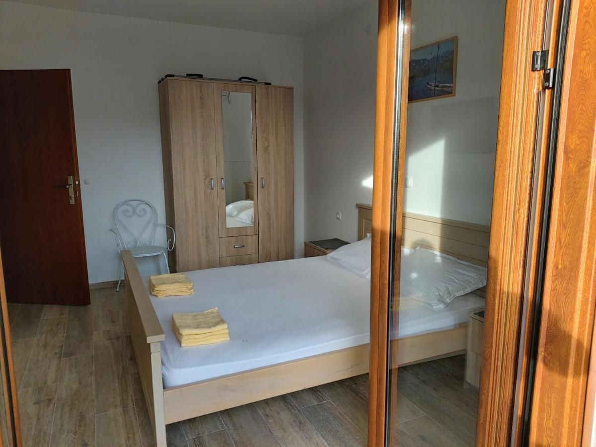Villa Nadalina Sutomore Bagian luar foto