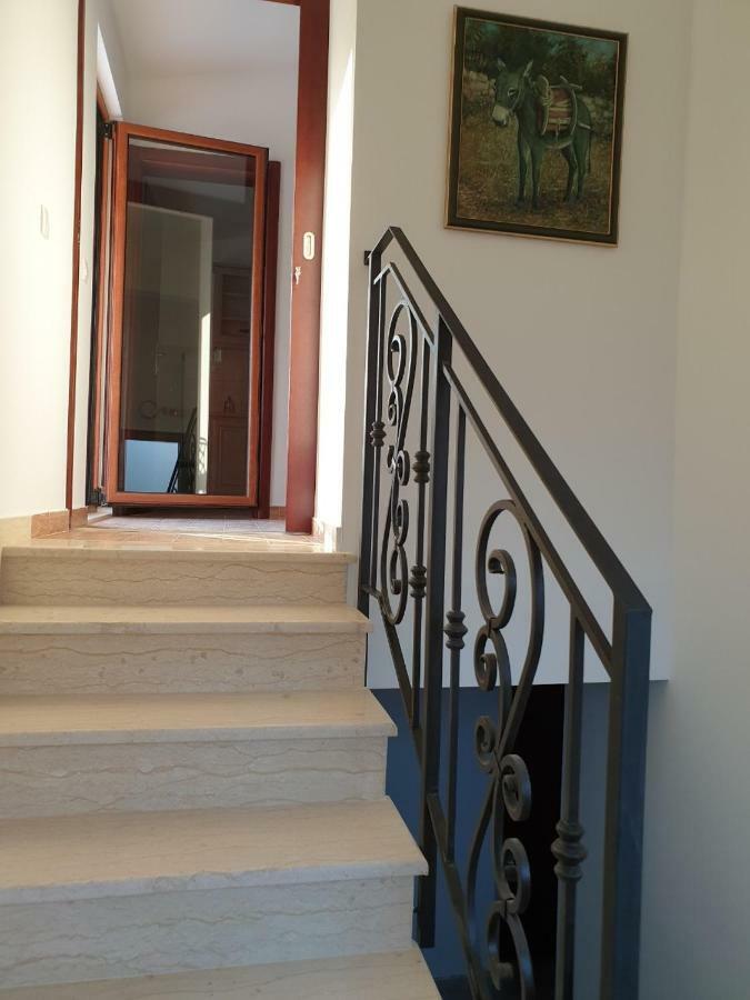 Villa Nadalina Sutomore Bagian luar foto